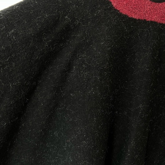 Elegant Black and Red Women's Poncho - Picture 4 of 4